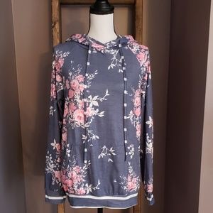Adorable Floral Hoodie 🌺🌸